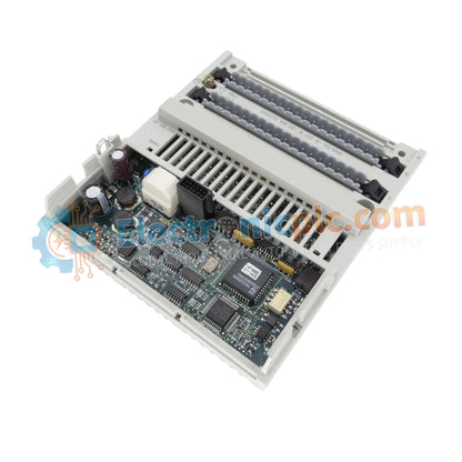 Schneider Electric 170AAO92100 وحدة خرج تناظري موزع Modicon Momentum
