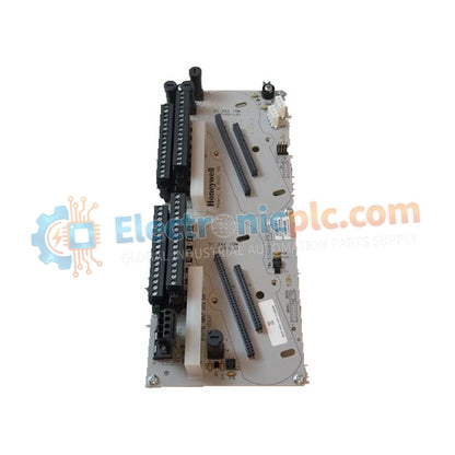 وحدة واجهة المجال CC-PFB802 من هانيويل